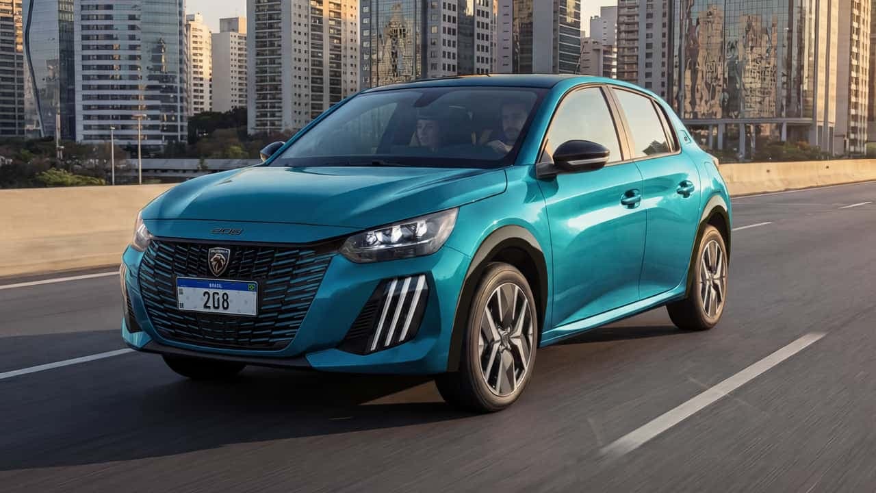 Peugeot 208 e 2008 2026 recebem novidade apresentada no Salão do Automóvel